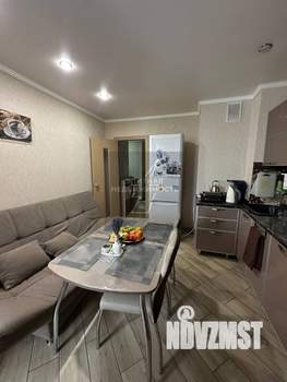 2-к квартира, вторичка, 62м2, 8/18 этаж