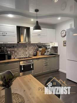 3-к квартира, вторичка, 68м2, 8/13 этаж