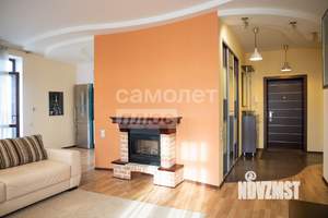 2-к квартира, вторичка, 77м2, 8/10 этаж