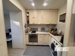 2-к квартира, вторичка, 42м2, 1/5 этаж
