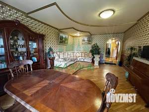 4-к квартира, вторичка, 164м2, 3/5 этаж