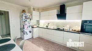 3-к квартира, вторичка, 83м2, 8/18 этаж