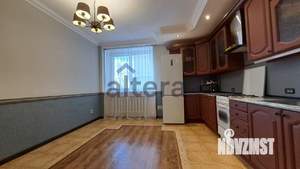 3-к квартира, вторичка, 113м2, 1/10 этаж