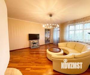 3-к квартира, вторичка, 155м2, 3/4 этаж
