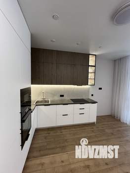 2-к квартира, вторичка, 68м2, 2/19 этаж