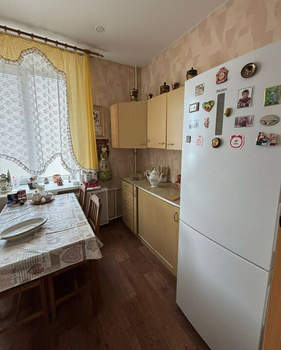 3-к квартира, вторичка, 77м2, 5/5 этаж