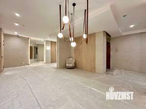 3-к квартира, вторичка, 107м2, 2/4 этаж