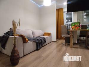 Студия квартира, вторичка, 27м2, 2/19 этаж