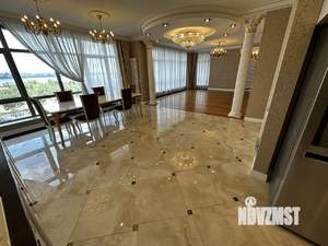 3-к квартира, вторичка, 150м2, 4/24 этаж