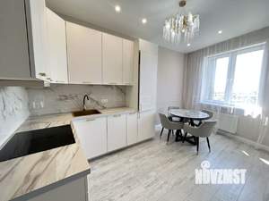 2-к квартира, вторичка, 80м2, 11/23 этаж
