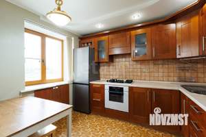 4-к квартира, вторичка, 74м2, 3/10 этаж