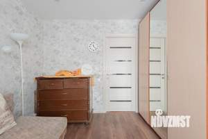 4-к квартира, вторичка, 93м2, 9/9 этаж