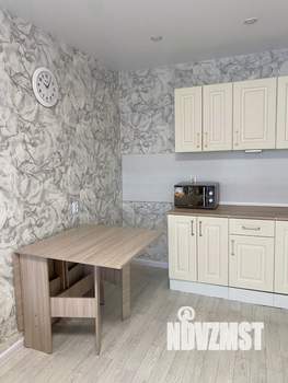 2-к квартира, вторичка, 17м2, 9/9 этаж