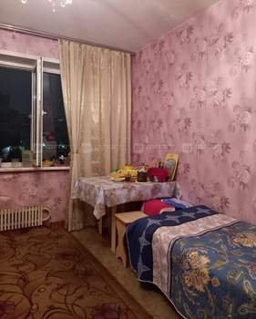3-к квартира, вторичка, 63м2, 4/10 этаж