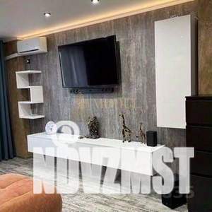 2-к квартира, вторичка, 62м2, 2/18 этаж