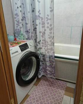 2-к квартира, вторичка, 54м2, 1/9 этаж