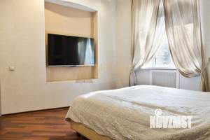 3-к квартира, вторичка, 105м2, 1/5 этаж
