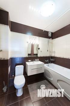 3-к квартира, вторичка, 104м2, 9/10 этаж