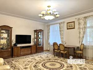 3-к квартира, вторичка, 128м2, 1/10 этаж