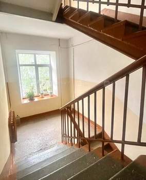 2-к квартира, вторичка, 48м2, 3/5 этаж