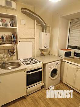 2-к квартира, вторичка, 44м2, 1/5 этаж