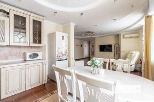 3-к квартира, вторичка, 84м2, 10/10 этаж