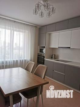 2-к квартира, вторичка, 65м2, 8/10 этаж