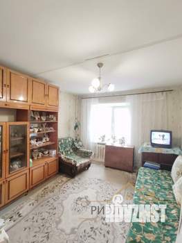 2-к квартира, вторичка, 42м2, 8/10 этаж
