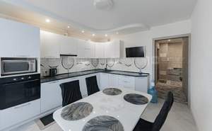 3-к квартира, вторичка, 82м2, 11/17 этаж