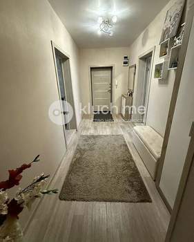 3-к квартира, вторичка, 79м2, 2/2 этаж