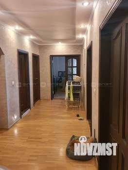 4-к квартира, вторичка, 128м2, 8/9 этаж