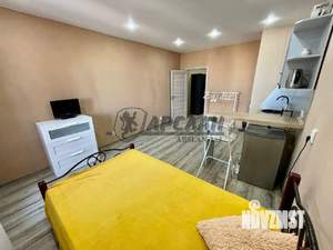 Студия квартира, вторичка, 28м2, 8/24 этаж