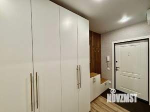 3-к квартира, вторичка, 73м2, 10/19 этаж