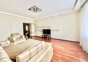 3-к квартира, вторичка, 112м2, 5/10 этаж