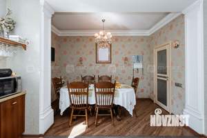 3-к квартира, вторичка, 114м2, 2/4 этаж