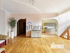 4-к квартира, вторичка, 168м2, 6/8 этаж