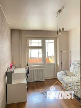 3-к квартира, вторичка, 70м2, 1/9 этаж