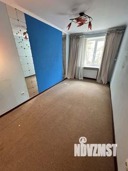 3-к квартира, вторичка, 61м2, 1/5 этаж