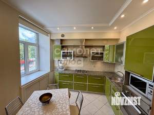 3-к квартира, вторичка, 85м2, 2/4 этаж
