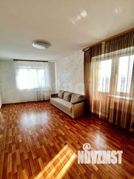 2-к квартира, вторичка, 57м2, 11/18 этаж