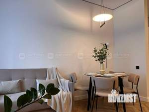 2-к квартира, вторичка, 56м2, 1/5 этаж