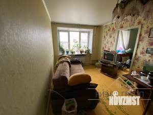 4-к квартира, вторичка, 61м2, 3/5 этаж