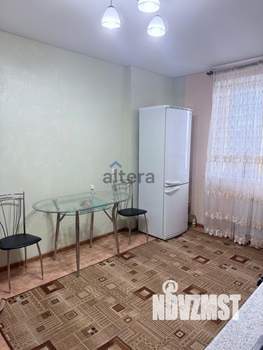 3-к квартира, вторичка, 76м2, 10/18 этаж