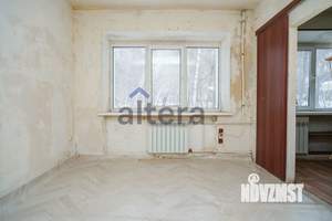 2-к квартира, вторичка, 42м2, 1/5 этаж