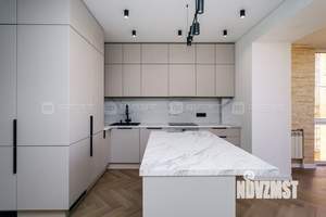3-к квартира, вторичка, 133м2, 7/8 этаж