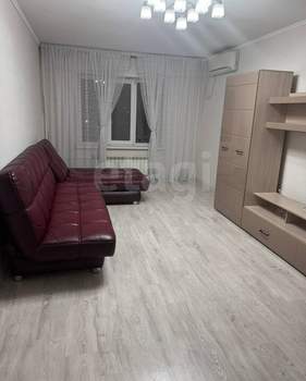 2-к квартира, вторичка, 83м2, 7/18 этаж