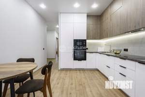 2-к квартира, вторичка, 68м2, 2/24 этаж