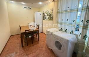 2-к квартира, вторичка, 62м2, 9/9 этаж