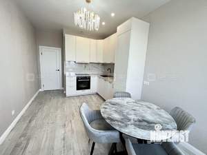 2-к квартира, вторичка, 80м2, 11/23 этаж
