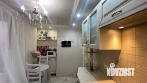 3-к квартира, вторичка, 76м2, 10/18 этаж